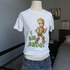 Cutest I Am Groot' Tshirt Women's Size Small Shortsleeved T Shirt